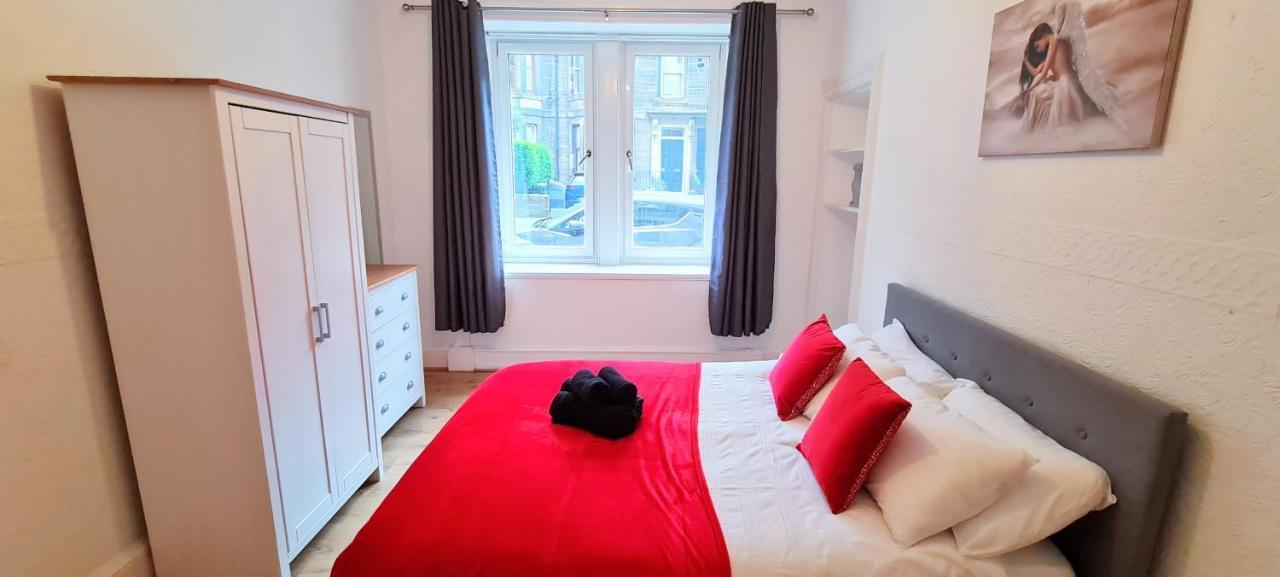 Luxury Five Bedroom Deluxe Duplex I Centre I Fully Equipped I Fountainpark * Édimbourg
